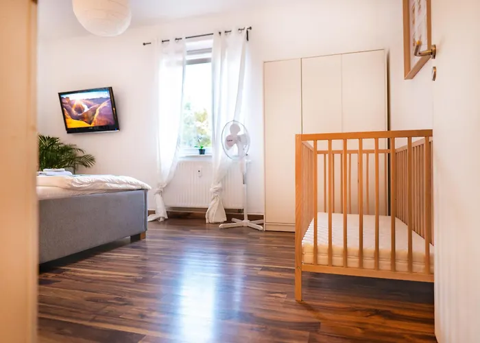 Greentreehomes - Herzstueck Kirsche- Im Zentrum Coburgs 아파트 *